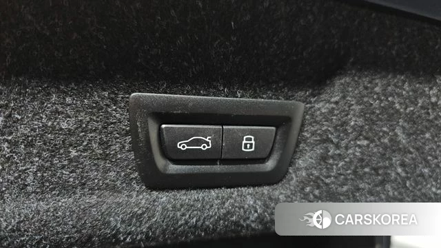 BMW 3 Series (G20) id 4499330 из Кореи 28