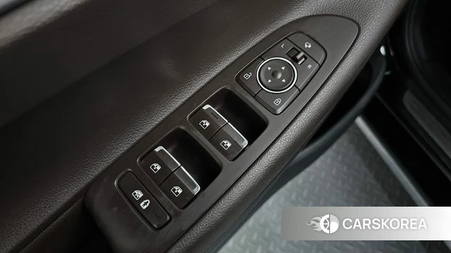 Hyundai The New Grandeur IG id 4396716 из Кореи 28