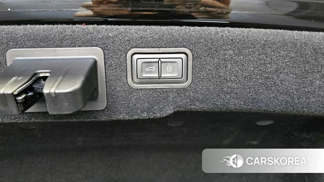 Audi A8 (D5) id 4244581 из Кореи 28