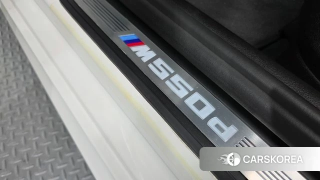 BMW 5 Series (G30) id 4581840 из Кореи 28
