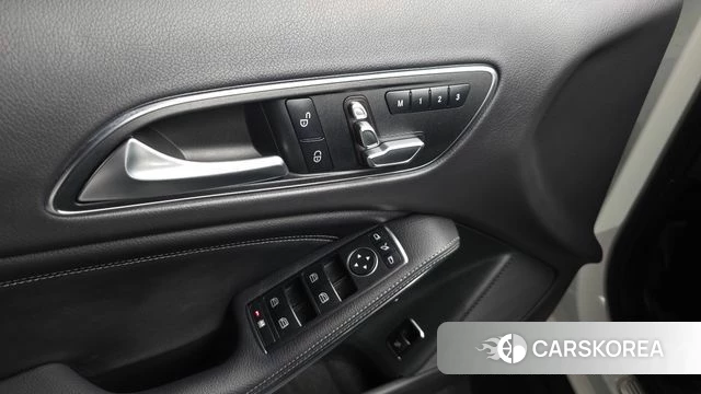 Mercedes-Benz GLA-Class X156 id 4435331 из Кореи 28