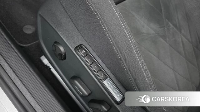 Volkswagen Golf 8th Generation id 4230803 из Кореи 28