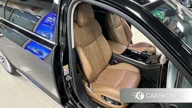 Audi A8 id 4259413 из Китая 28