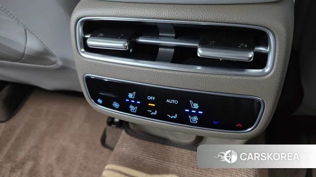 Genesis GV70 id 4441982 из Кореи 28