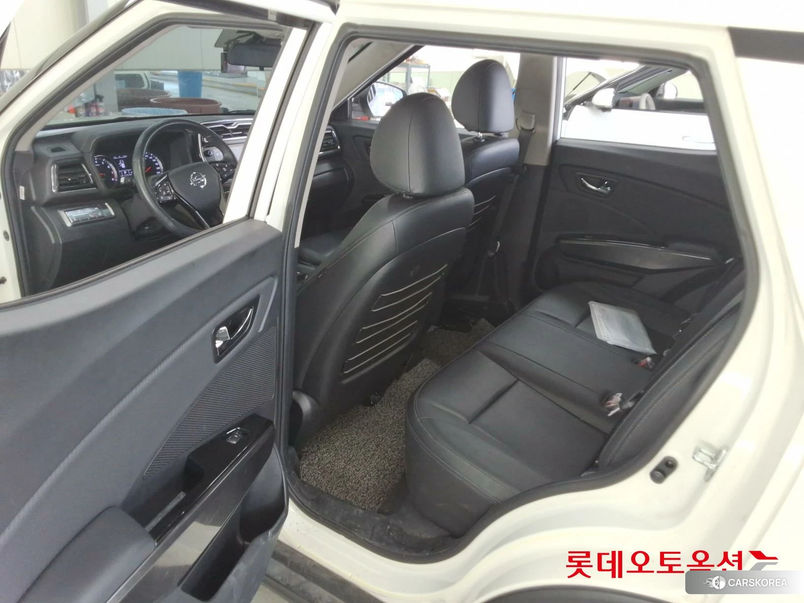 SsangYong Tivoli Air id 3882195 из Кореи 28