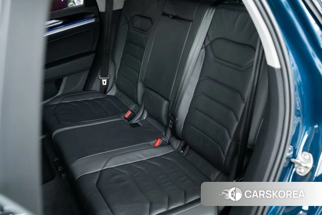 Volkswagen Touareg id 4217365 из Китая 28
