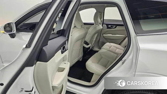 Volvo XC60 second Generation id 4487706 из Кореи 28