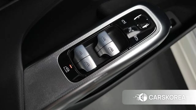 Mercedes-Benz E-Class W214 id 4773417 из Кореи 28