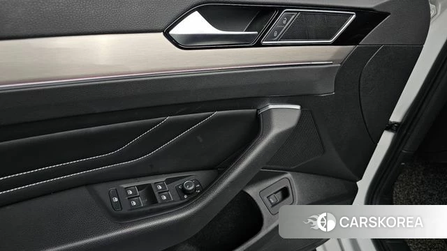 Volkswagen Passat GT (B8) id 4697169 из Кореи 28