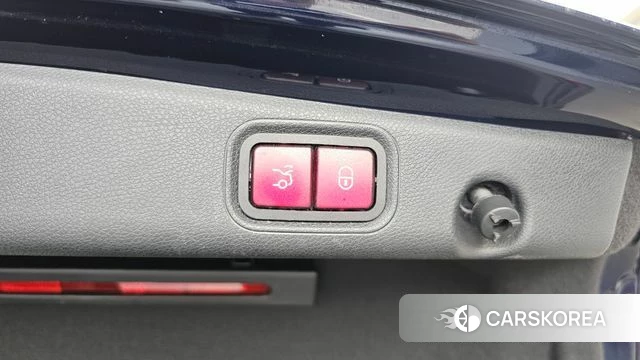 Mercedes-Benz E-Class W213 id 4471729 из Кореи 28