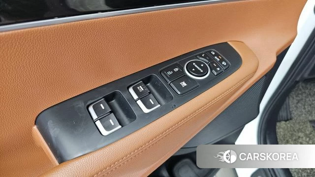 Kia The New Sorento id 4605384 из Кореи 28