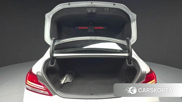Genesis G70 id 4482956 из Кореи 28