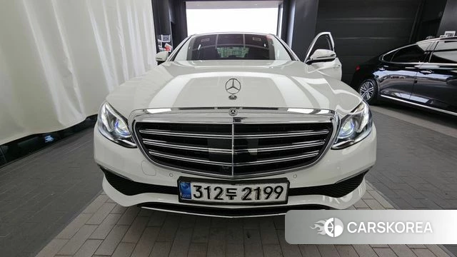 Mercedes-Benz E-Class W213 id 4187846 из Кореи 28