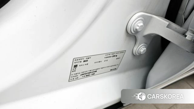Tesla Model Y id 4280881 из Кореи 28