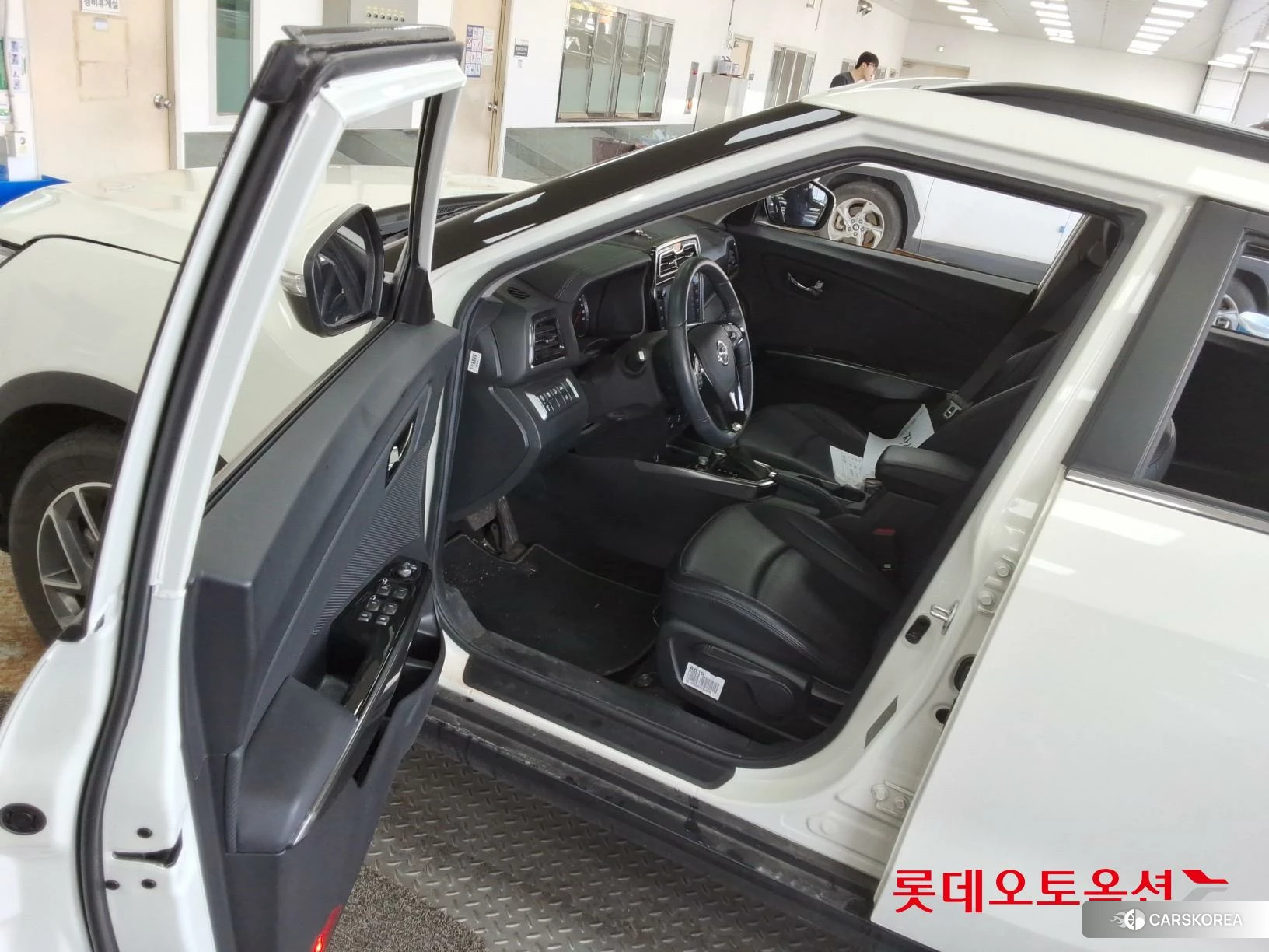 SsangYong Tivoli id 3869462 из Кореи 28