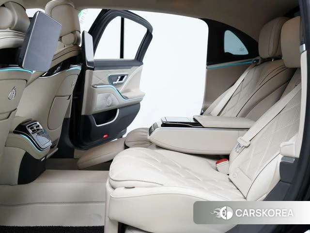 Mercedes-Benz Maybach S-class id 4271403 из Китая 28