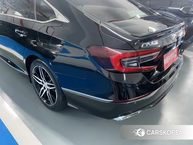 Honda Accord id 4367547 из Китая 28