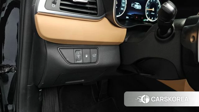 Genesis The New G70 id 4429275 из Кореи 28