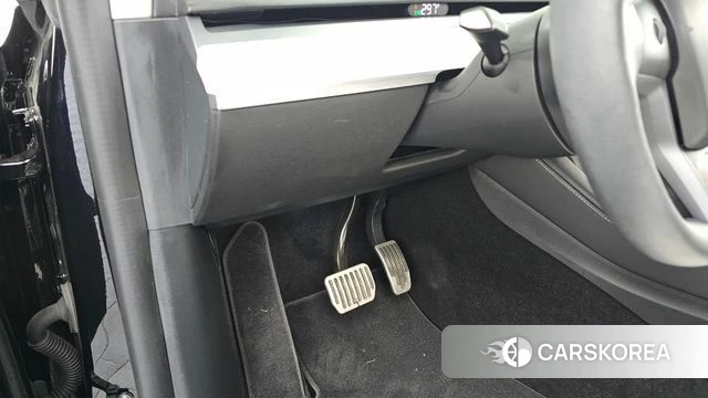Tesla Model Y id 4783504 из Кореи 28