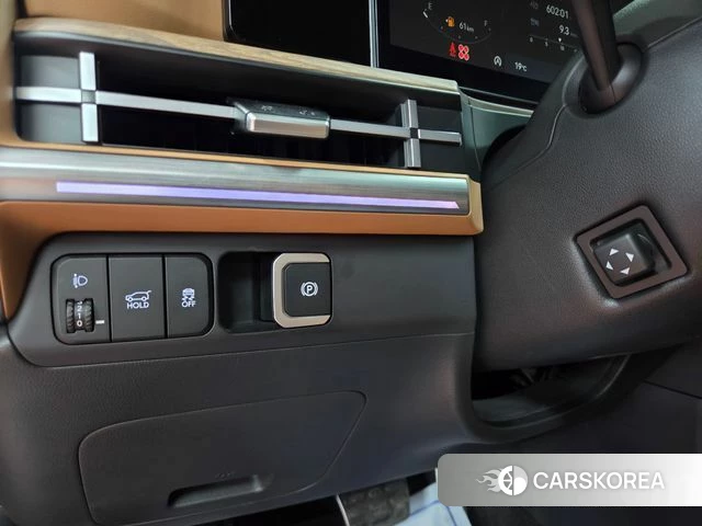 Hyundai Santa Fe (MX5) id 4222841 из Кореи 28