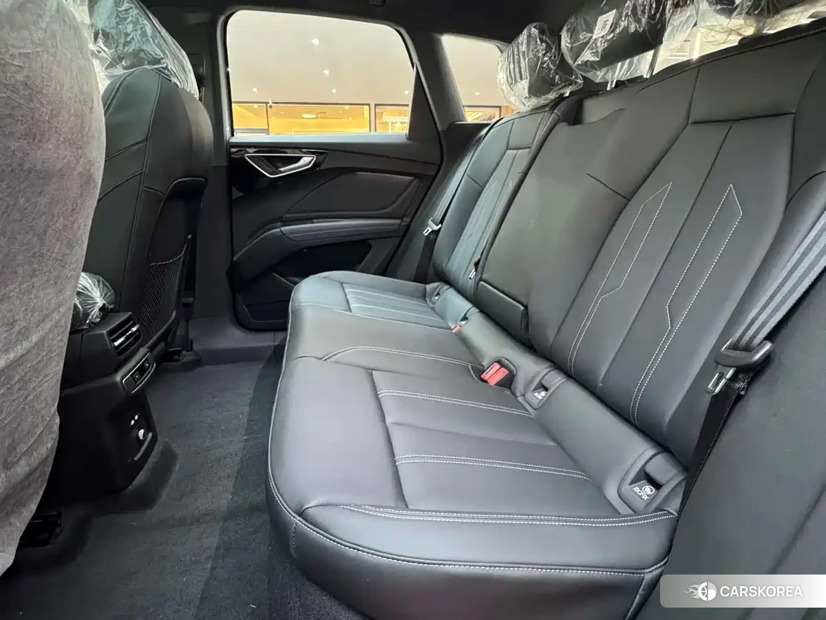 Audi Q4 e-tron id 4679971 из Китая 28