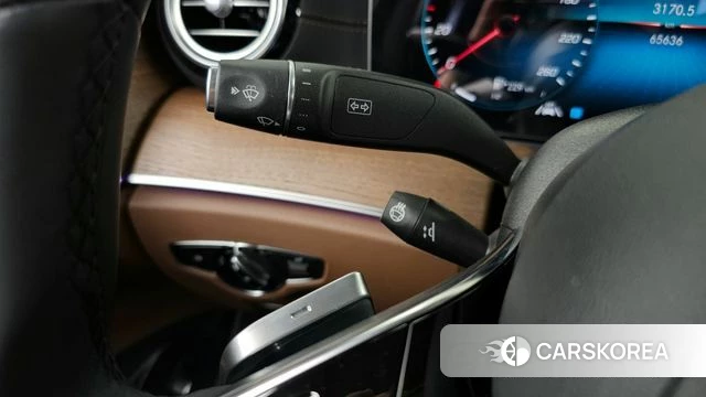 Mercedes-Benz E-Class W213 id 4280855 из Кореи 28