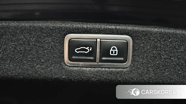 Hyundai Grandeur Hybrid (GN7) id 4414942 из Кореи 28