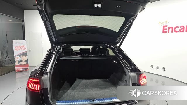 Audi Q8 (4M) id 4625262 из Кореи 28