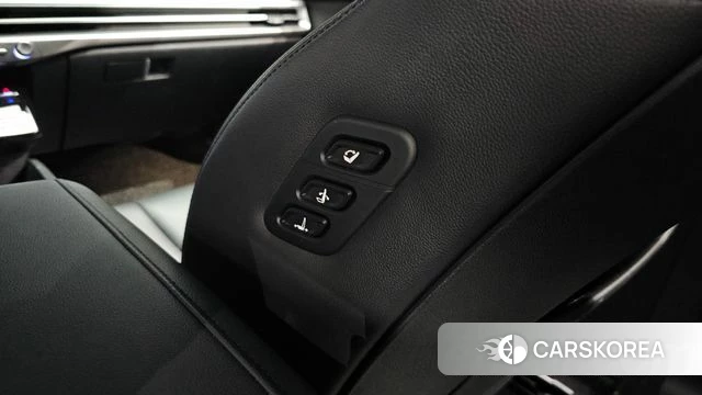 Hyundai Grandeur Hybrid (GN7) id 4395186 из Кореи 28