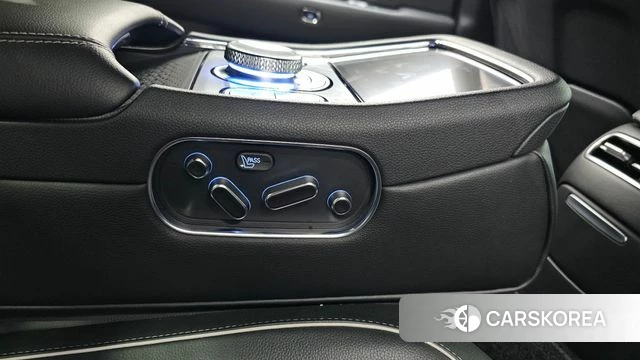 Genesis G90 (RS4) id 4656676 из Кореи 28