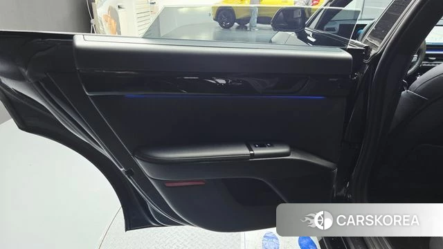 Hyundai Grandeur Hybrid (GN7) id 4281322 из Кореи 28