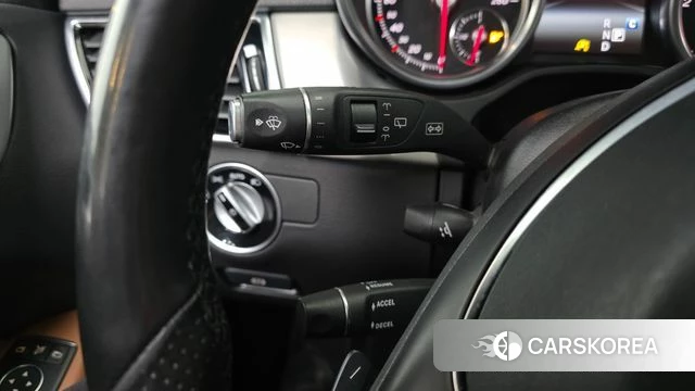 Mercedes-Benz GLE - Class W166 id 4658269 из Кореи 28