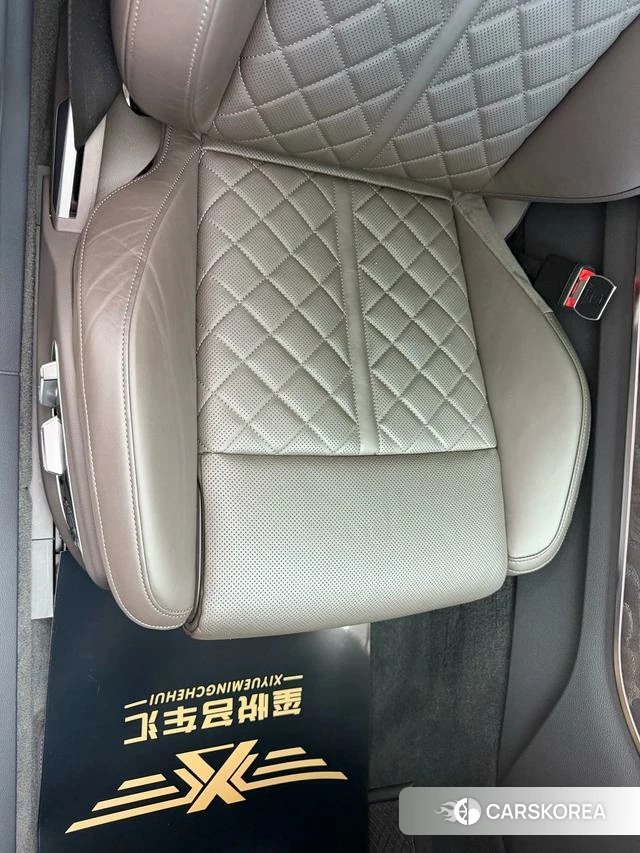 Audi A8 id 4208052 из Китая 28