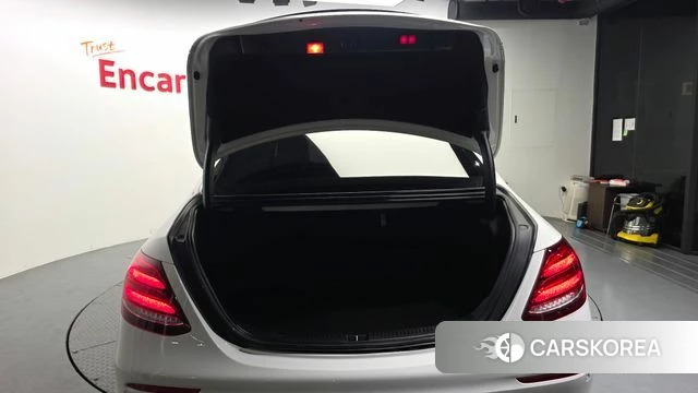 Mercedes-Benz E-Class W213 id 4430608 из Кореи 28