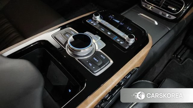 Genesis G90 id 4495802 из Кореи 28