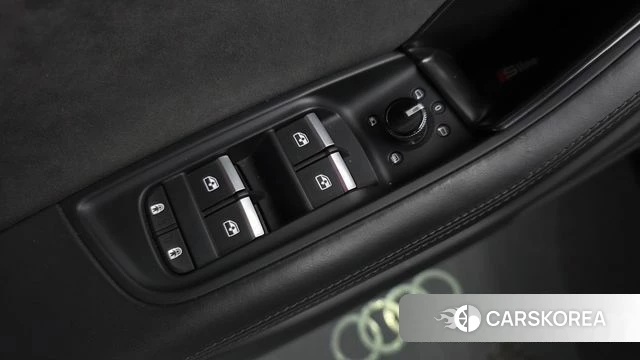 Audi Q8 (4M) id 4775151 из Кореи 28