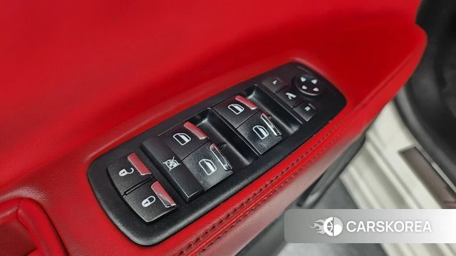 Maserati Quattroporte id 4638341 из Кореи 28