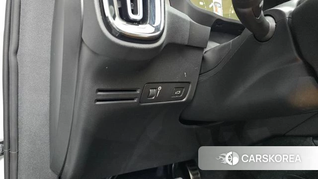 Volvo XC40 id 4784465 из Кореи 28