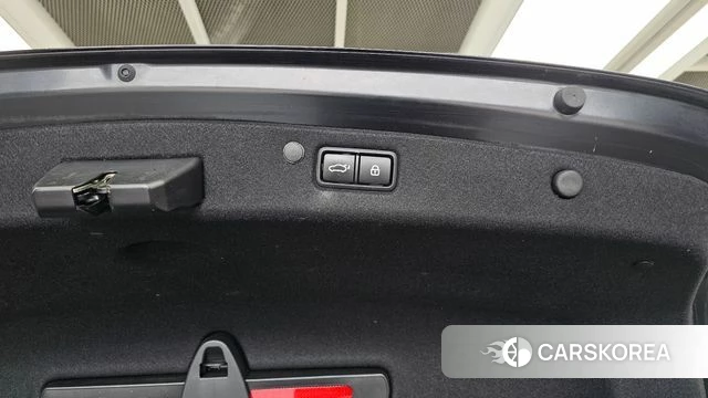 Hyundai The New Grandeur IG Hybrid id 4429943 из Кореи 28