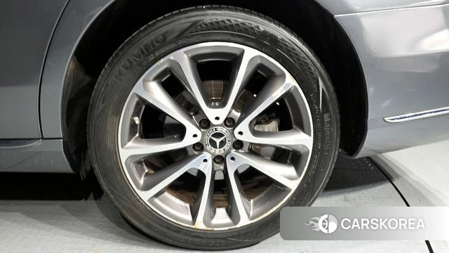 Mercedes-Benz E-Class W213 id 4295241 из Кореи 28
