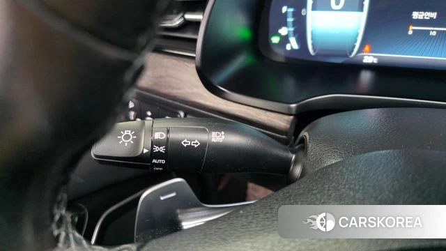 Kia K7 Premier Hybrid id 4410869 из Кореи 28