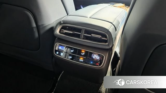 Genesis Electrified G80 (RG3) id 4561896 из Кореи 28