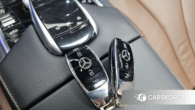 Mercedes-Benz S-Class W222 id 4542846 из Кореи 28