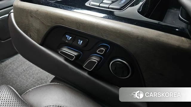Genesis G90 id 4344869 из Кореи 28