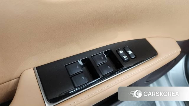Lexus New ES300h id 4251399 из Кореи 28