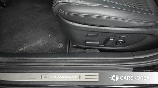 Hyundai The New Grandeur IG id 4428788 из Кореи 28