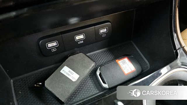 Kia Carnival 4th generation id 4224336 из Кореи 28