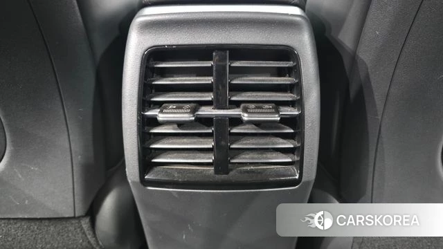 Kia Di Ol Nu Niro id 4854808 из Кореи 28