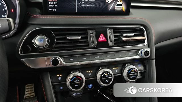 Genesis The New G70 id 4727040 из Кореи 28