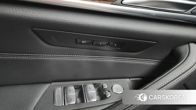 BMW 5 Series (G30) id 4614400 из Кореи 28